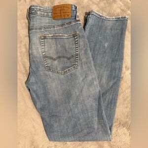 American Eagle Men's Light Blue Slim Men's Jeans